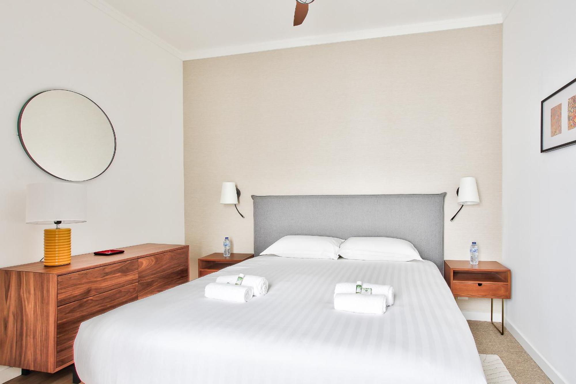 Marais Elegence Suites - Two Bedrooms ปารีส ภายนอก รูปภาพ