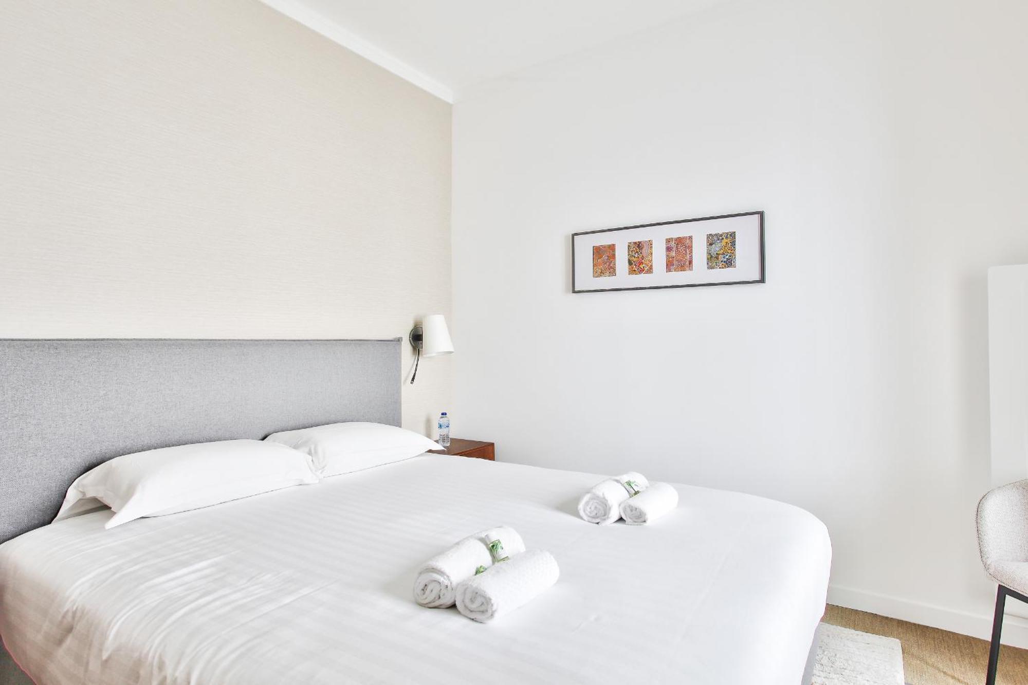 Marais Elegence Suites - Two Bedrooms ปารีส ภายนอก รูปภาพ